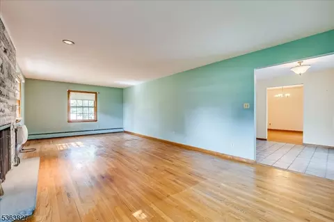730 Old Post Rd, Edison, NJ 08817 photo 11