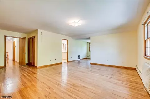 730 Old Post Rd, Edison, NJ 08817 photo 25