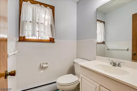 730 Old Post Rd, Edison, NJ 08817 photo 21
