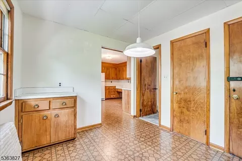 730 Old Post Rd, Edison, NJ 08817 photo 18