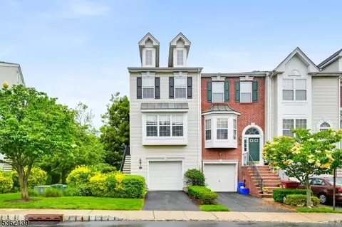 231 Swathmore Dr, Nutley, NJ 07110