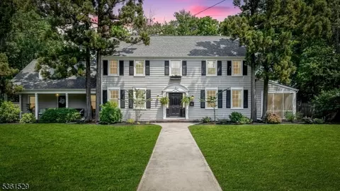 1085 Kenyon Ave, Plainfield, NJ 07060