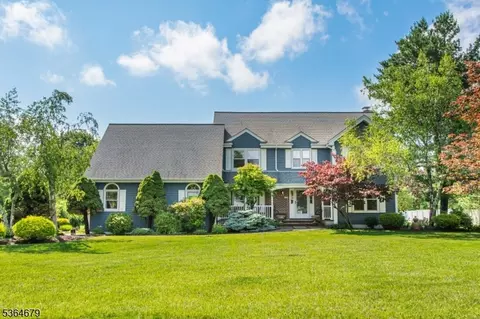 342 Center Grove Rd, Randolph, NJ 07869
