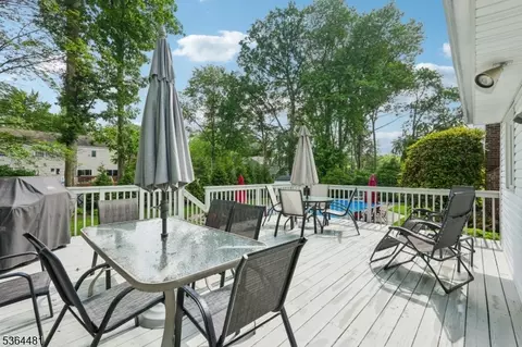 40 Braemar Dr, Wayne, NJ 07470 photo 30