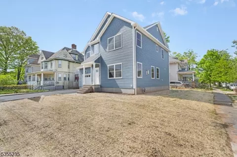 Exterior - 400 Grant Ave, Plainfield, NJ 07060 photo 3 of 3