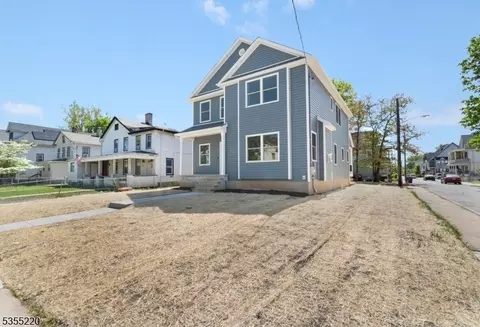 435 W 5th St, Plainfield, NJ 07060 photo 3