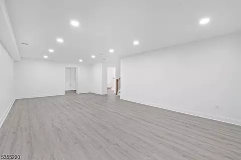 435 W 5th St, Plainfield, NJ 07060 photo 17