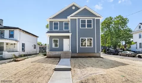 435 W 5th St, Plainfield, NJ 07060 photo 2