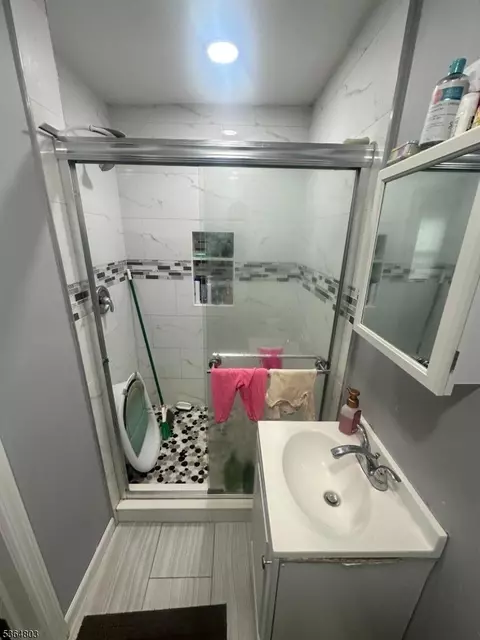 Bath - 354-356 E 2nd St, Plainfield, NJ 07060 photo 2 of 4