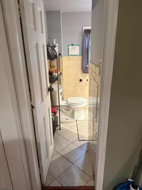 Bath - 354-356 E 2nd St, Plainfield, NJ 07060 photo 3 of 4