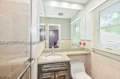 39 Terrace Rd, Wayne, NJ 07470 photo 24
