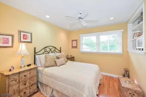 39 Terrace Rd, Wayne, NJ 07470 photo 21