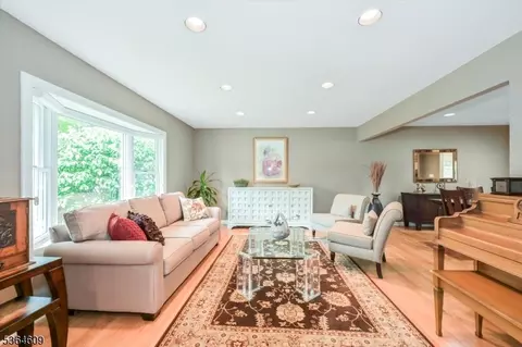 39 Terrace Rd, Wayne, NJ 07470 photo 15