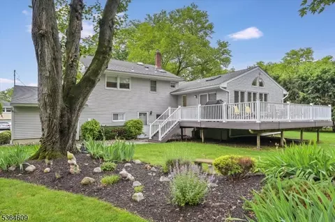 39 Terrace Rd, Wayne, NJ 07470 photo 2