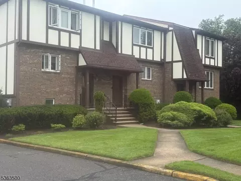 55 Canterbury Ln #55, New Milford, NJ 07646