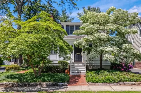 217 Midland Ave, Metuchen, NJ 08840
