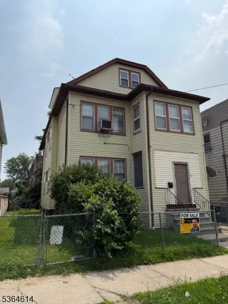 329 E 22nd St, Paterson, NJ 07514