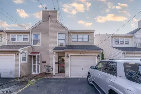 120 Clark Pl, Elizabeth City, NJ 07206