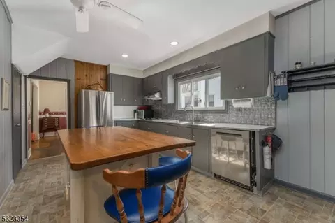 5 Hampton Rd, Mendham Boro, NJ 07945 photo 13