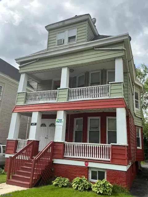 47 Edgar St, East Orange, NJ 07018