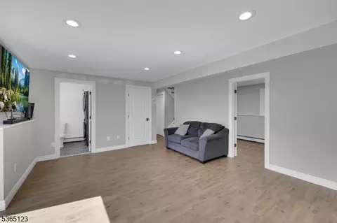 26 Robert St, Flanders, NJ 07836 photo 28