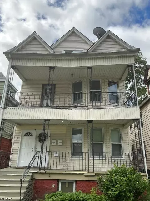 49 Edgar St, East Orange, NJ 07018