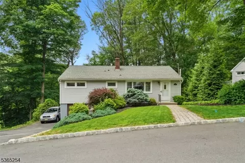 18 Woodland Rd, Mount Tabor, NJ 07878