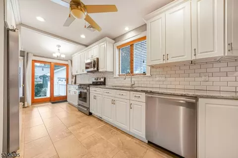 103 Cedar St, Nutley, NJ 07110 photo 12