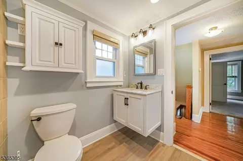 103 Cedar St, Nutley, NJ 07110 photo 20