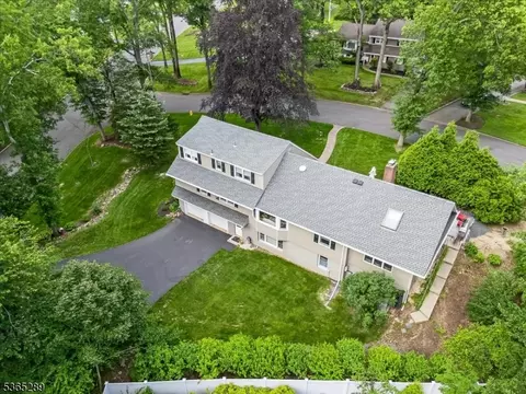 63 Kathleen Ct, Wayne, NJ 07470 photo 31