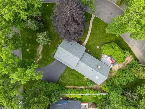 63 Kathleen Ct, Wayne, NJ 07470 photo 32