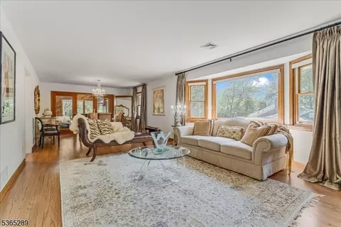 63 Kathleen Ct, Wayne, NJ 07470 photo 13