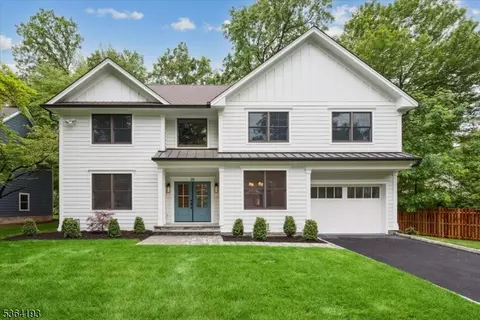 35 Jackson Ave, Chatham, NJ 07928