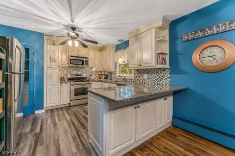 4 Broad View Pl, Flemington, NJ 08822 photo 13