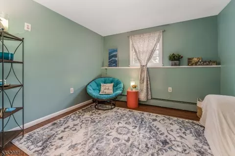 4 Broad View Pl, Flemington, NJ 08822 photo 4