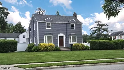 306 Boulevard, Pompton Plains, NJ 07444