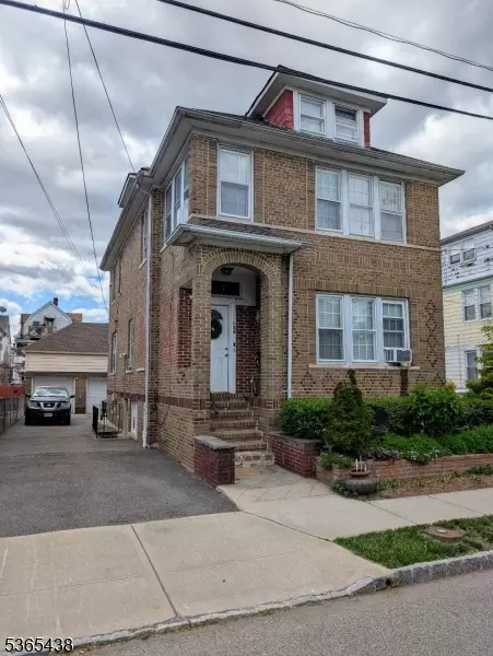 138 Chestnut St, West Orange, NJ 07052