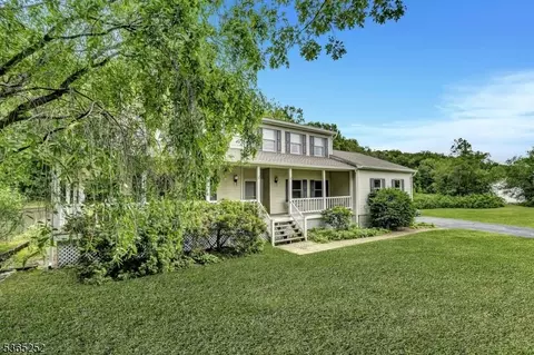 23 Estate Dr, Wantage, NJ 07461