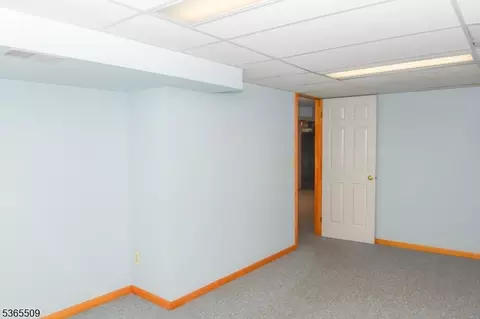 11 Coniston Ct, Wayne, NJ 07470 photo 28