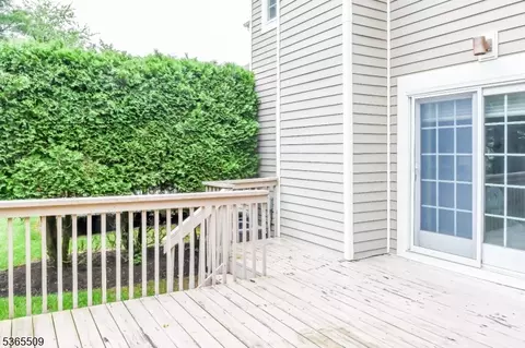 11 Coniston Ct, Wayne, NJ 07470 photo 35
