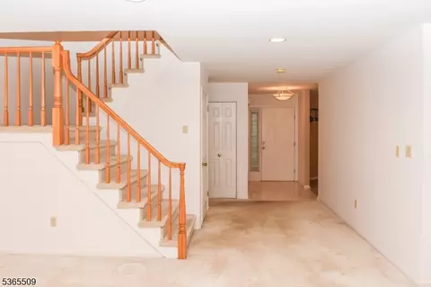 11 Coniston Ct, Wayne, NJ 07470 photo 14