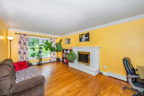 635 Alps Rd, Wayne, NJ 07470 photo 11