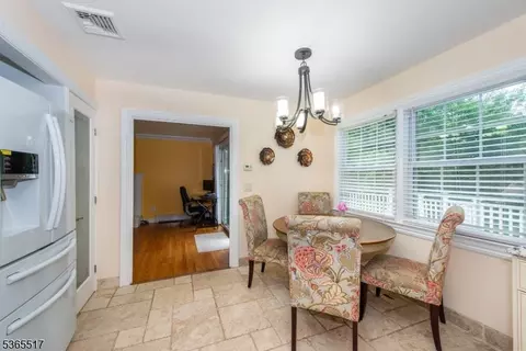 635 Alps Rd, Wayne, NJ 07470 photo 5