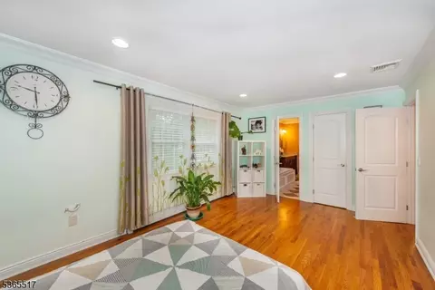 635 Alps Rd, Wayne, NJ 07470 photo 14