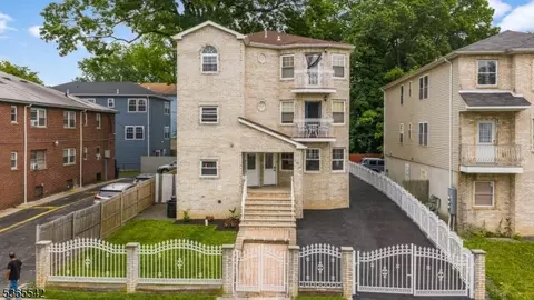 98 S Burnett St, East Orange, NJ 07018