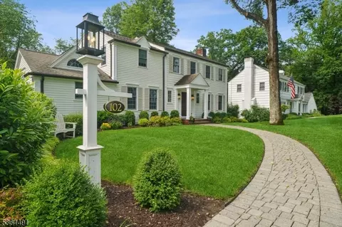 102 Huron Dr, Chatham Twp, NJ 07928