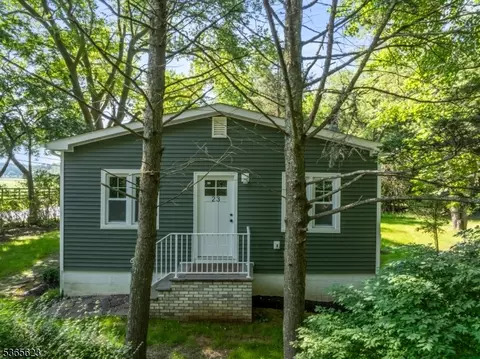 23 Bittner Rd, Millstone Township, NJ 08535