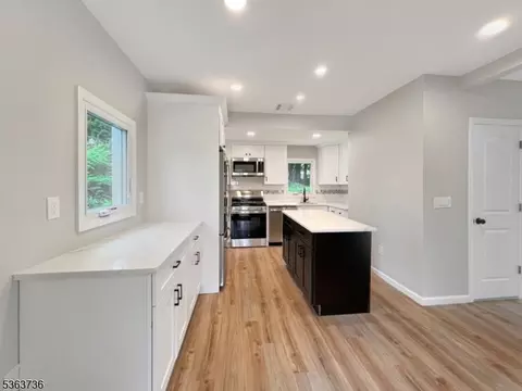 64 William St, Dover, NJ 07801 photo 8