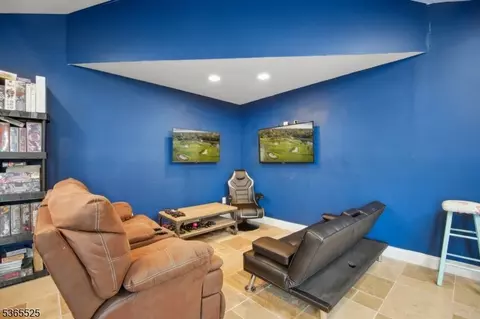 51 Greenbrook Rd, Middlesex, NJ 08846 photo 39