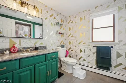 51 Greenbrook Rd, Middlesex, NJ 08846 photo 13
